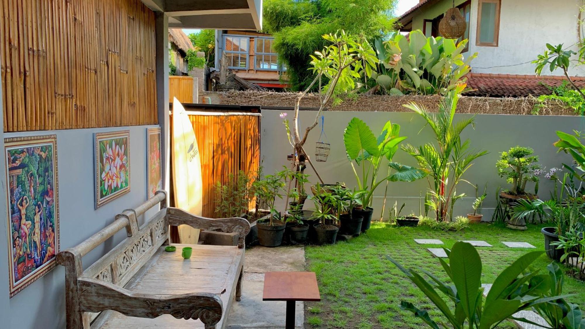 The Lima Home Stay In Canggu Exteriör bild