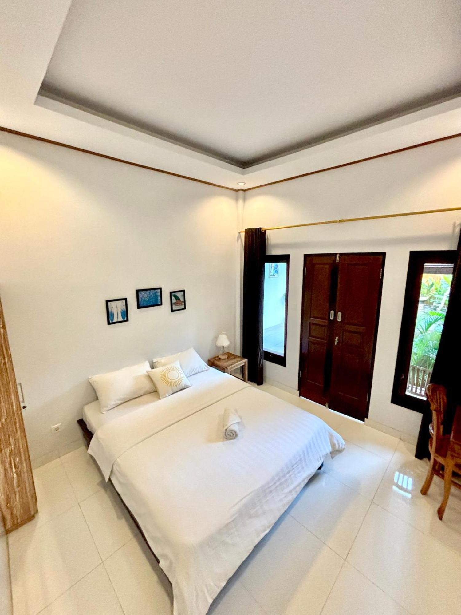The Lima Home Stay In Canggu Exteriör bild